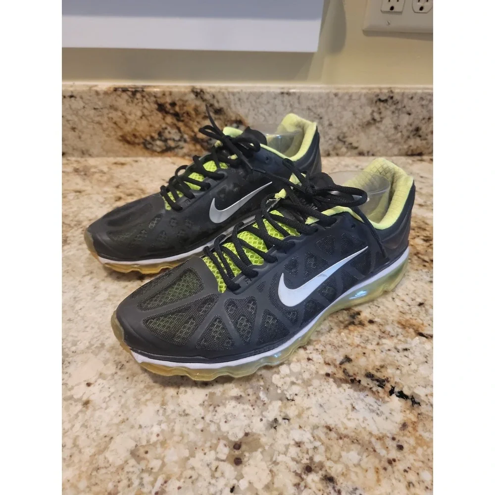 Nike Men's Air Max Plus 429889-007 Black Lace Up Athletic Shoes Sneakers Size 12